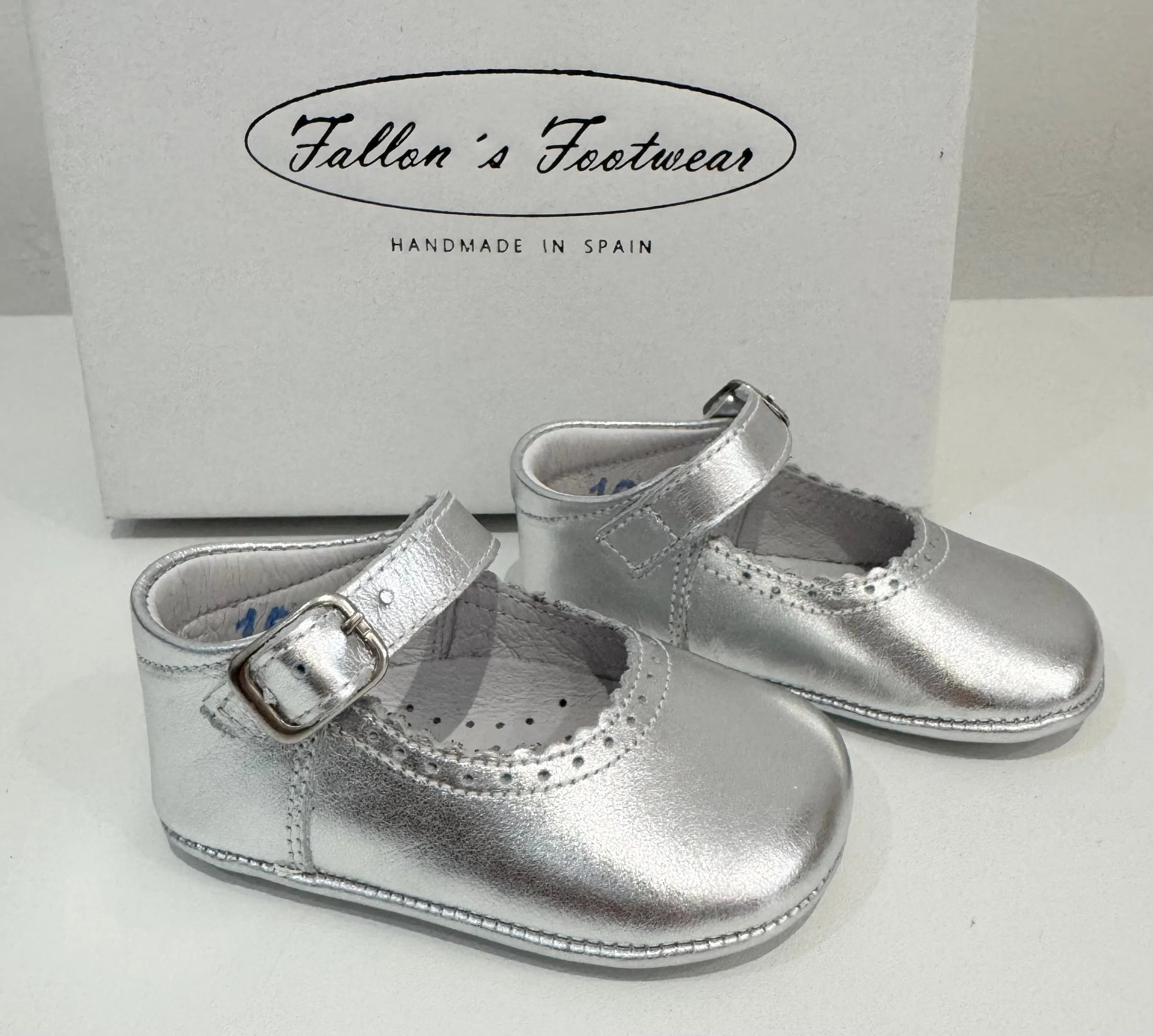 712 Baby Silver Bow Soft Baby Shoe