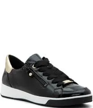 ARA REI LOW BLACK PATENT LEATHER SNEAKER