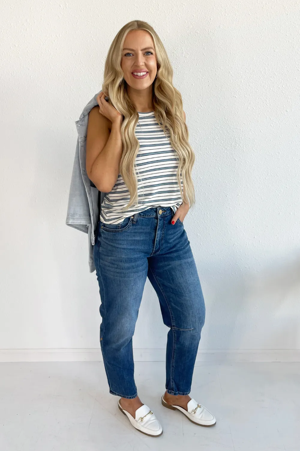 Ashley High Rise Slouchy Barrel Straight Leg