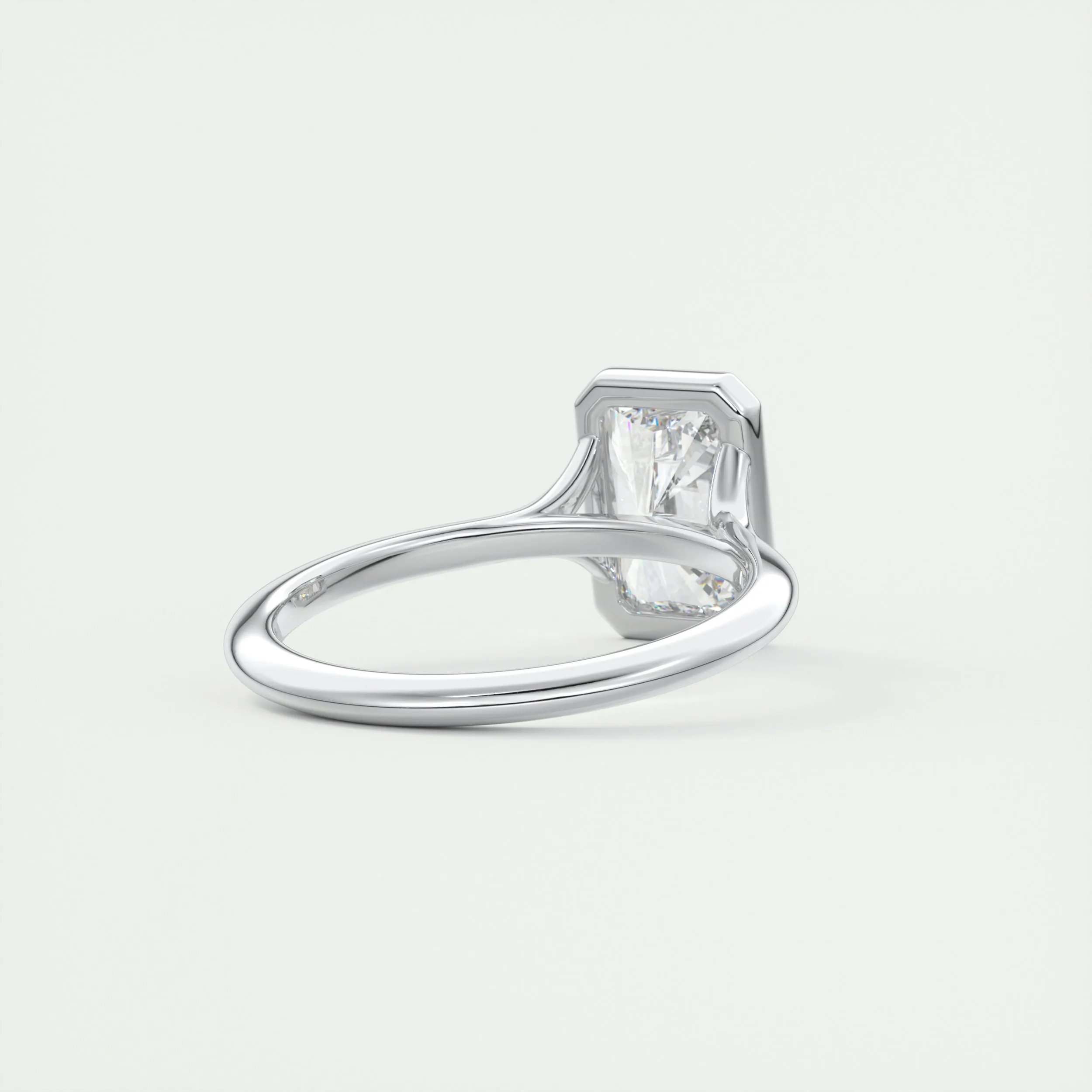Breezy Bezel | Radiant