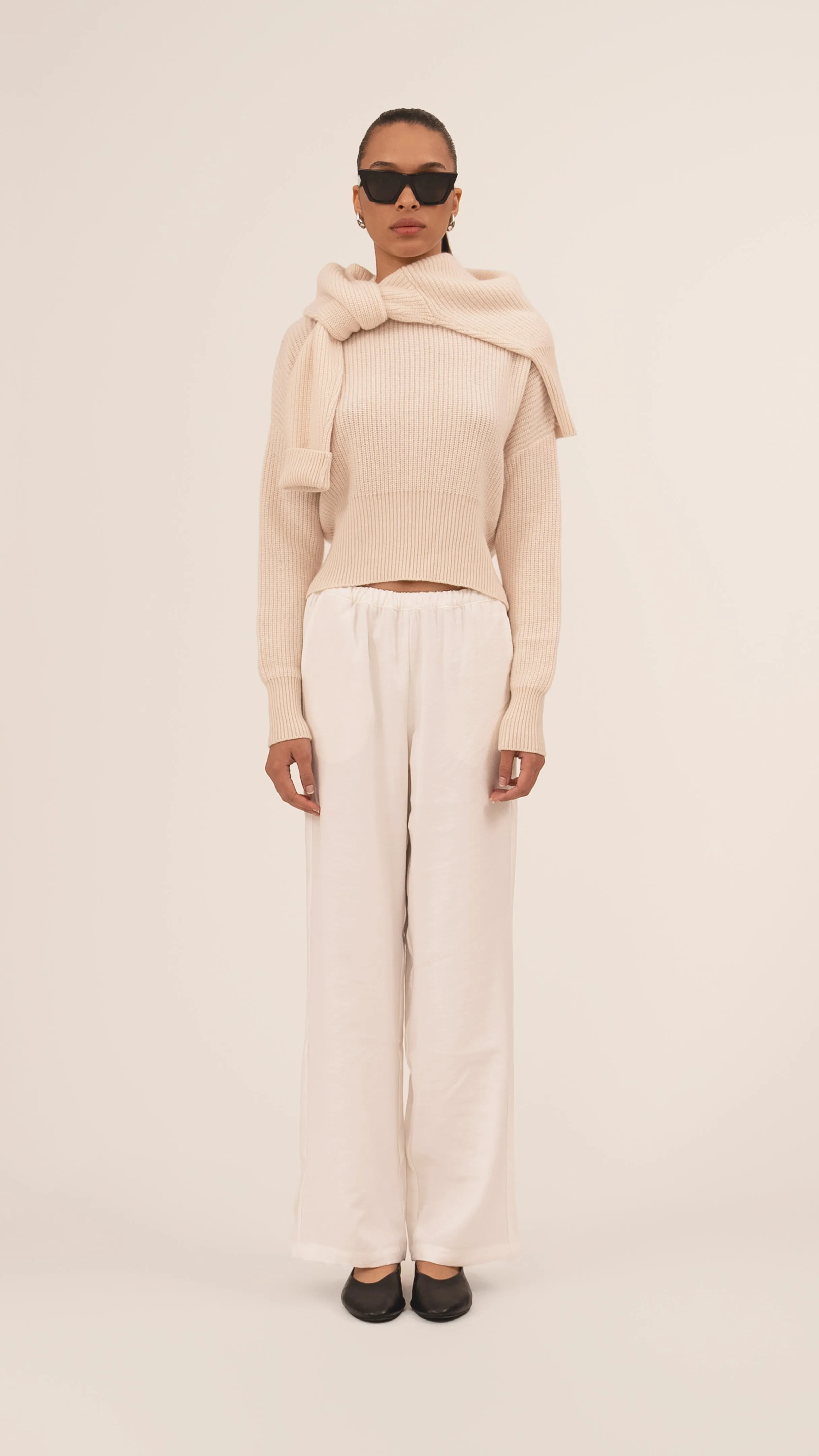 Cashmere Crewneck Pullover - Bone