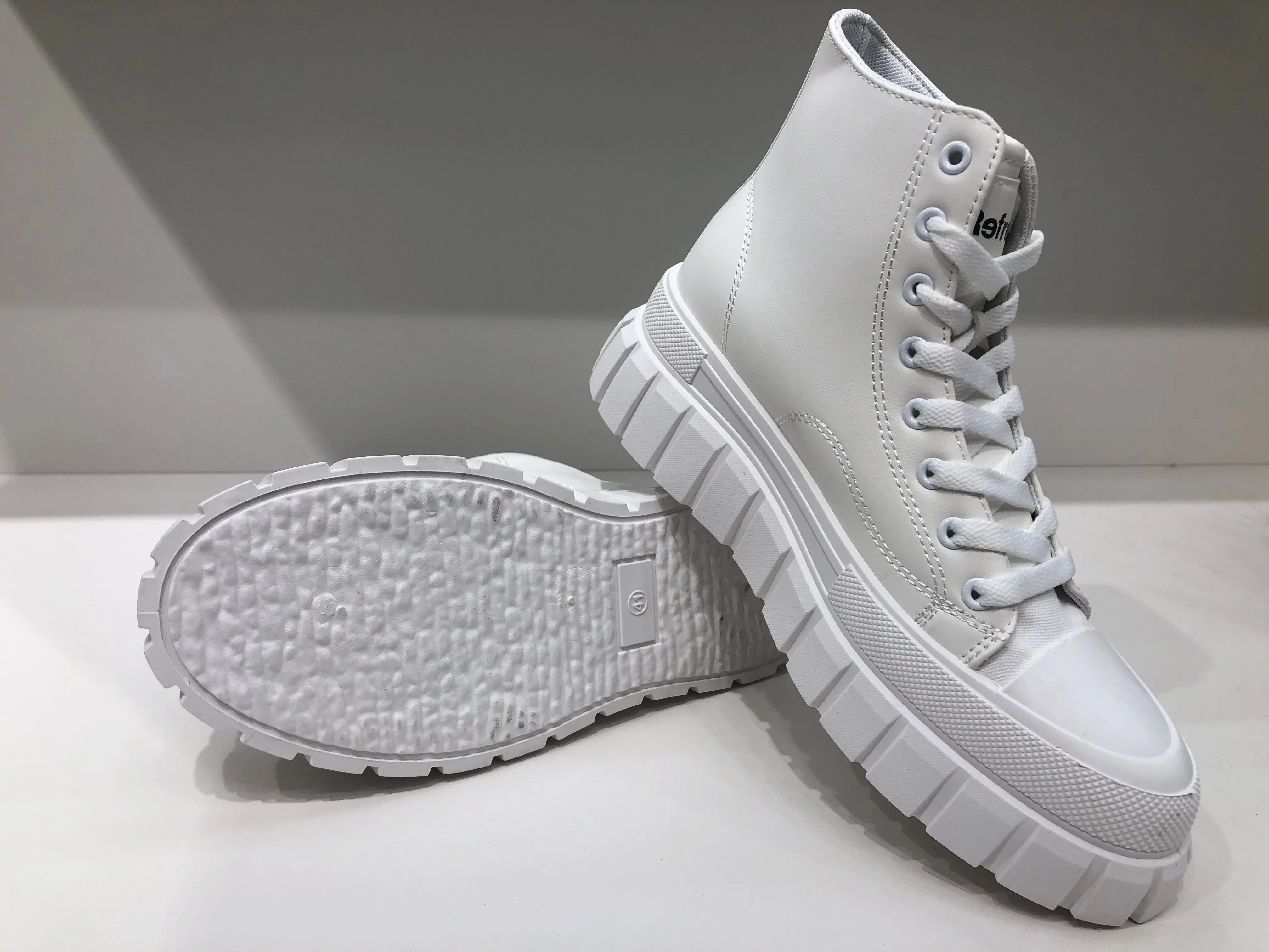 CITY WHITE