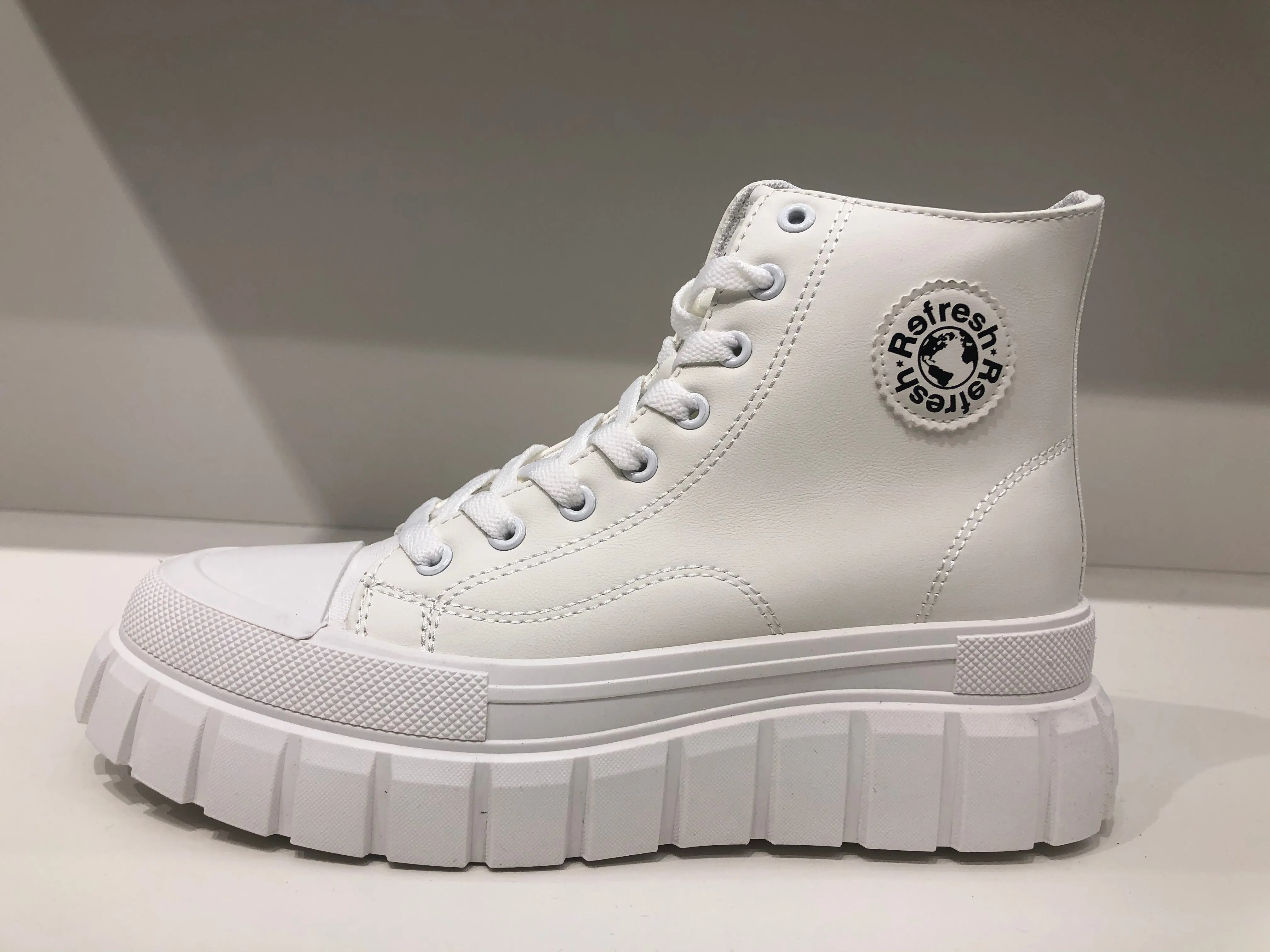 CITY WHITE