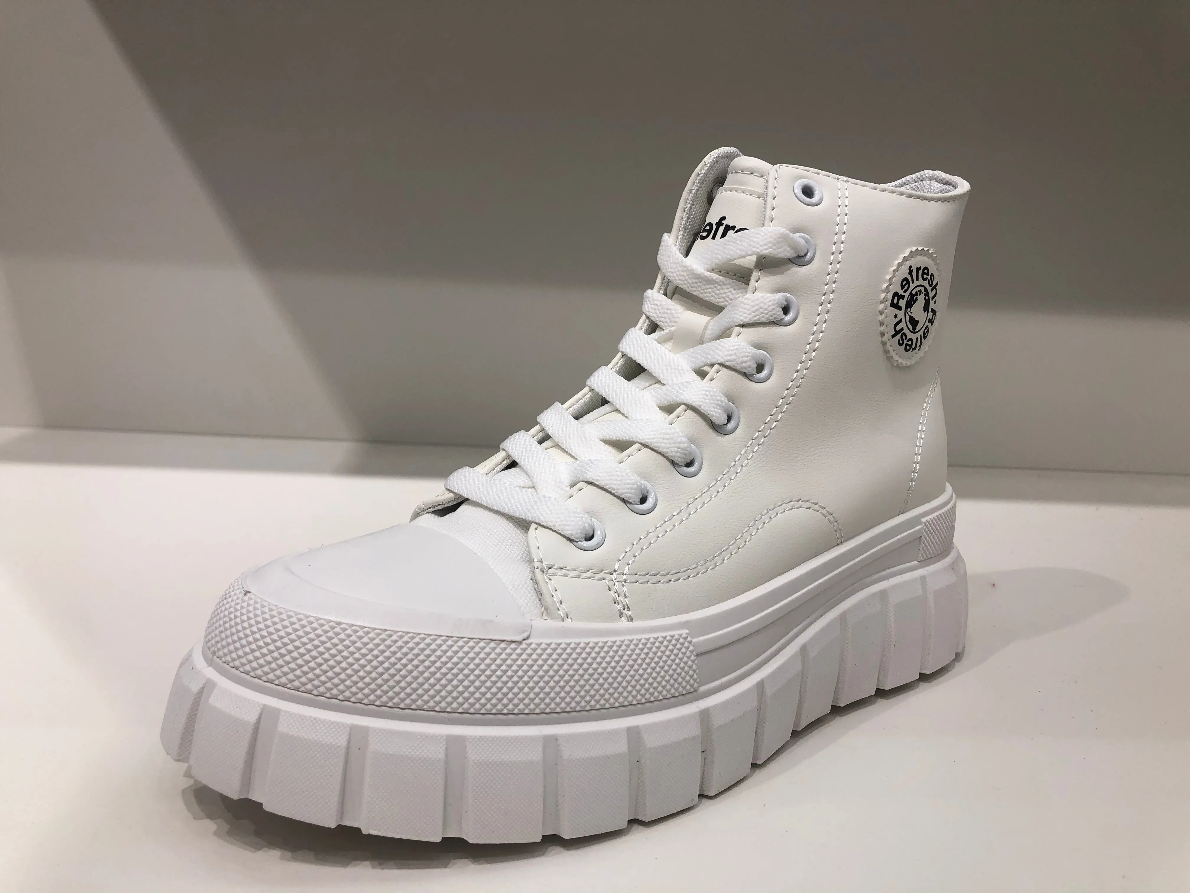 CITY WHITE