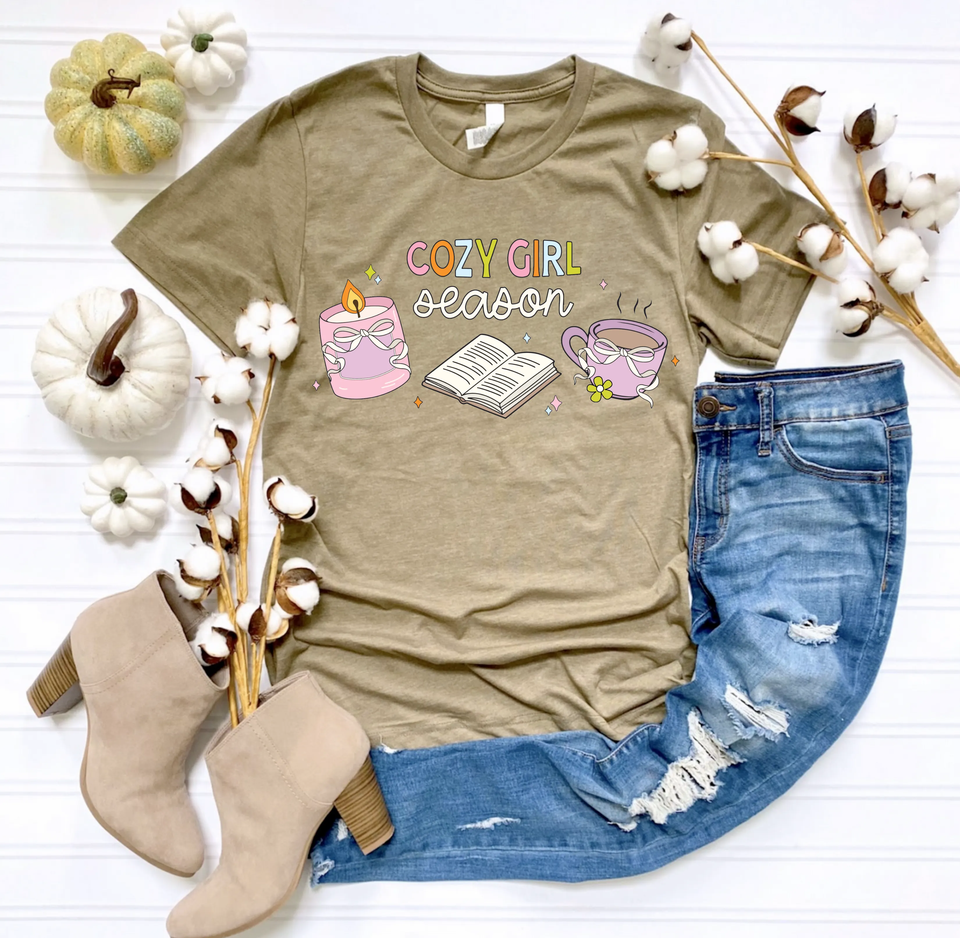 Cozy Girl Season (D562)