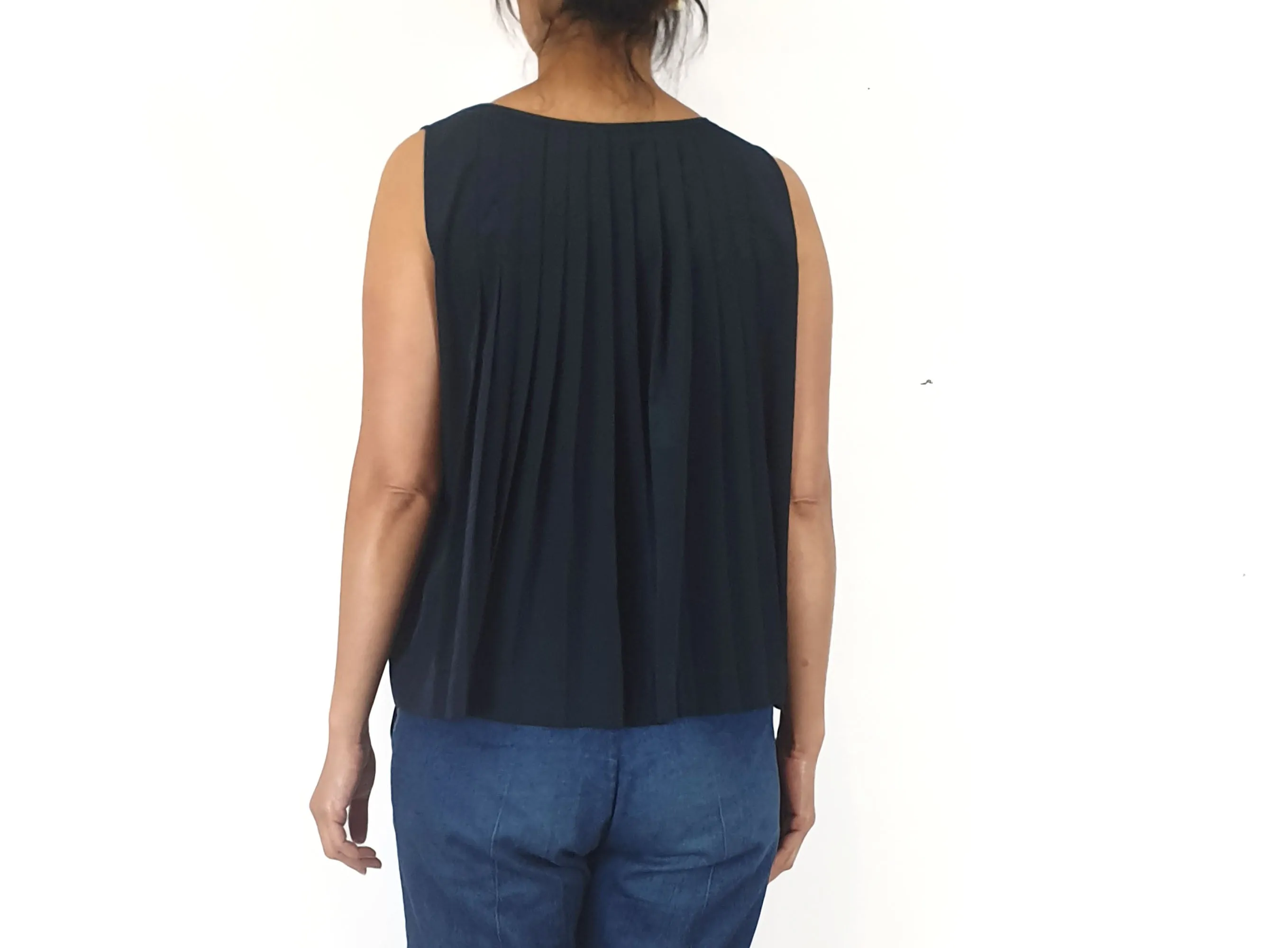 Gorman navy and gold top size 10