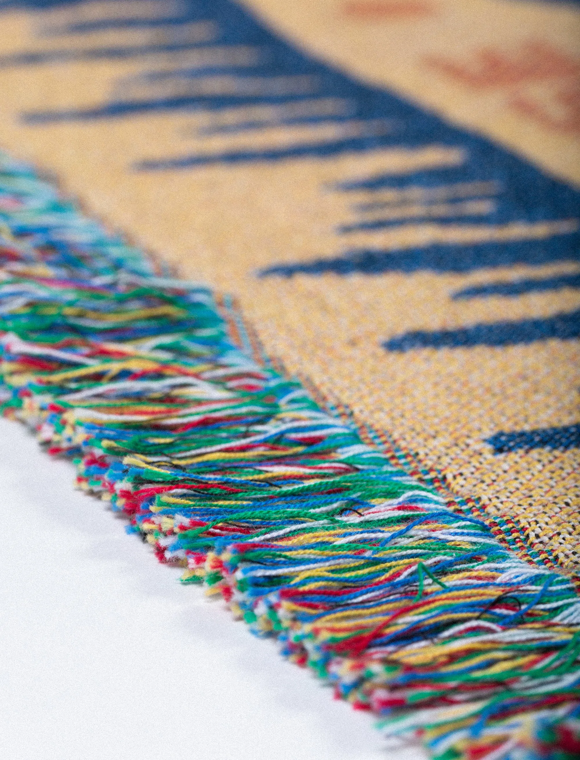GRVTY "Low Noise, High Output" Woven Throw