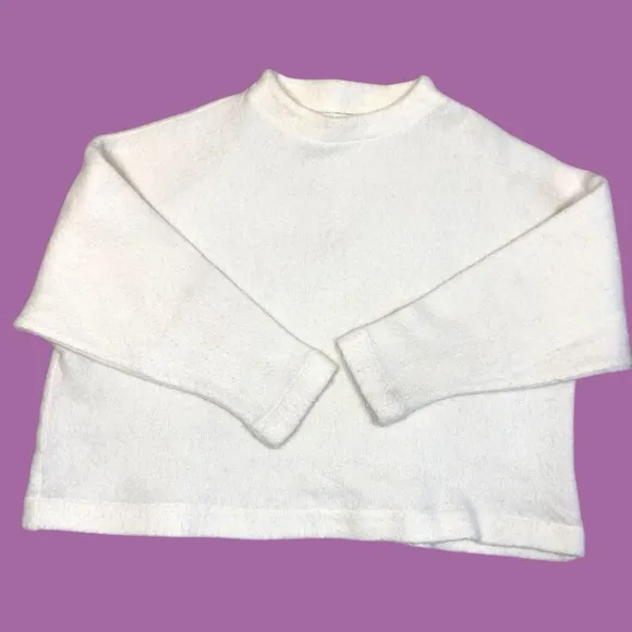 Hackwith Cozy White Sweater 4XL