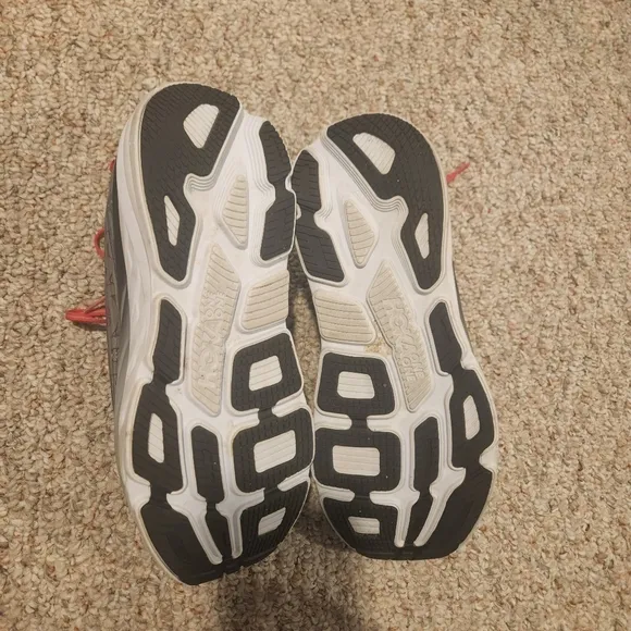 Hoka men sneakers