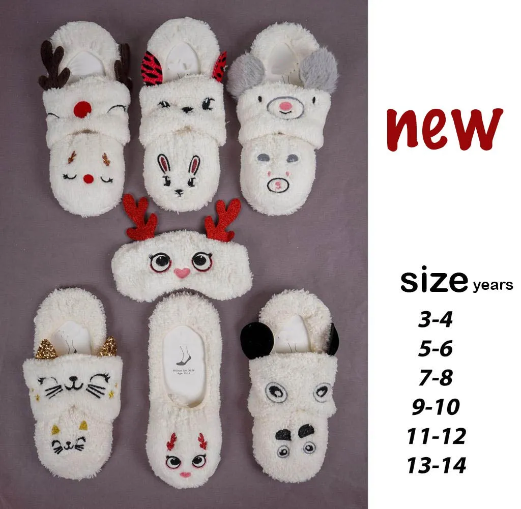House slippers with eye bandana