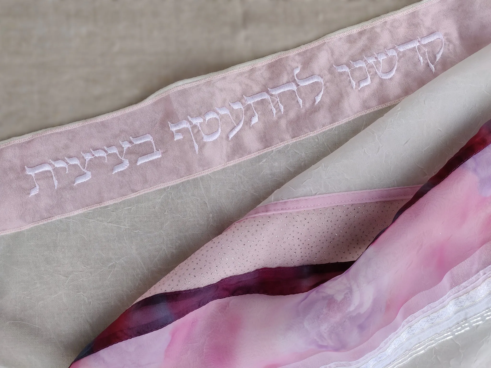Lady Gabrieli - Voile Tallit - Pink Glitter