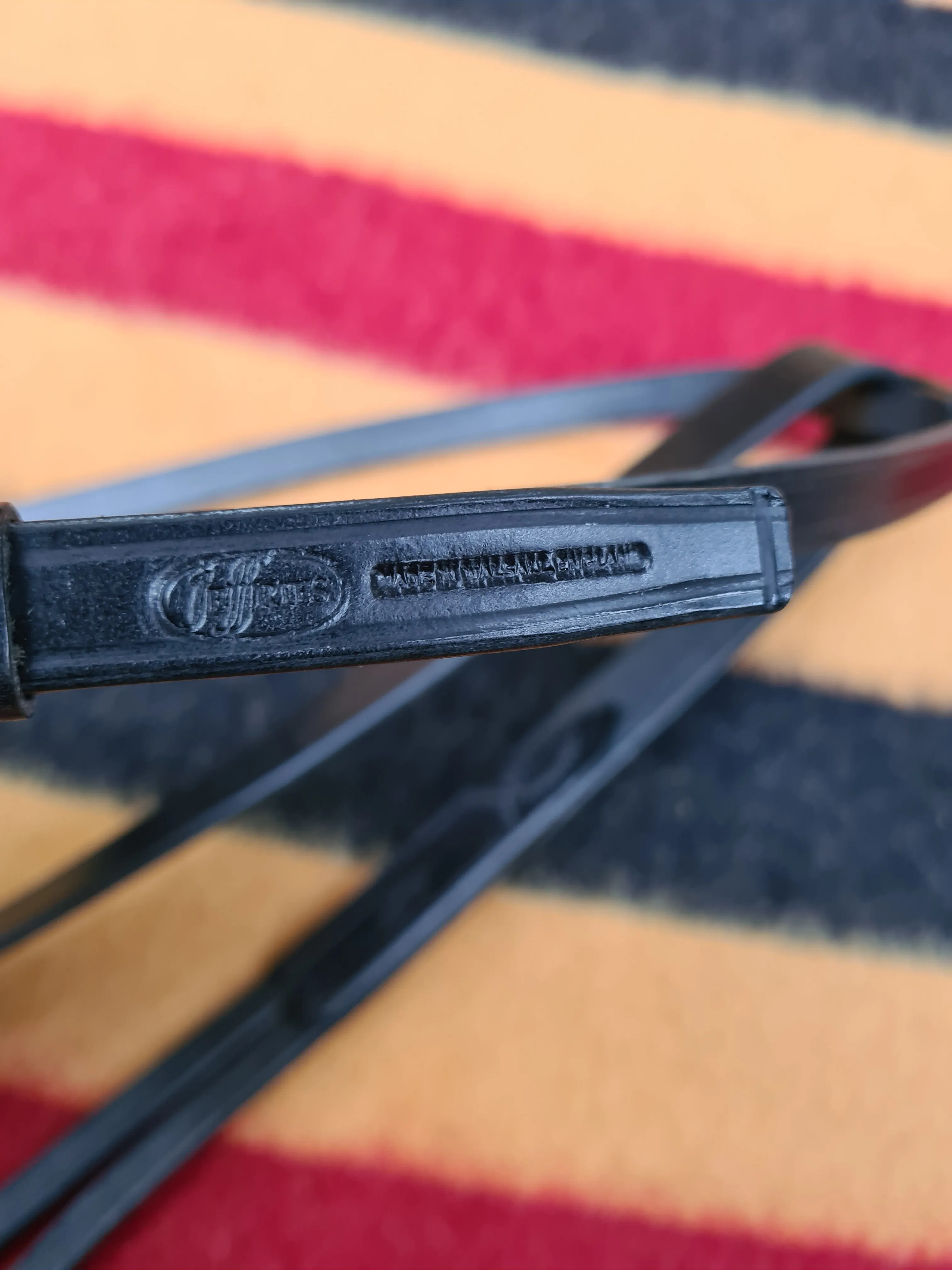 NEW jeffries running martingale size pony, black english leather FREE POSTAGE *