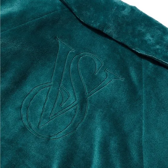 New! VS Victoria Secret Short Cozy Robe NWTS
