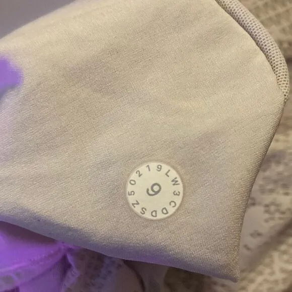 NWOT Lululemon In Depth Jacket *Lace in Light Chrome
