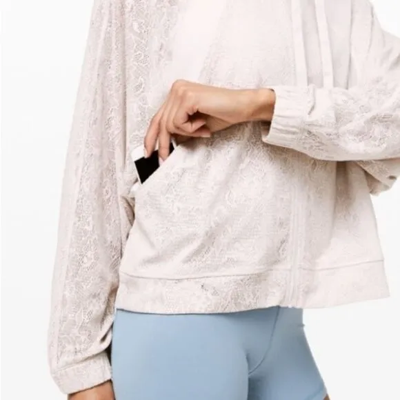 NWOT Lululemon In Depth Jacket *Lace in Light Chrome