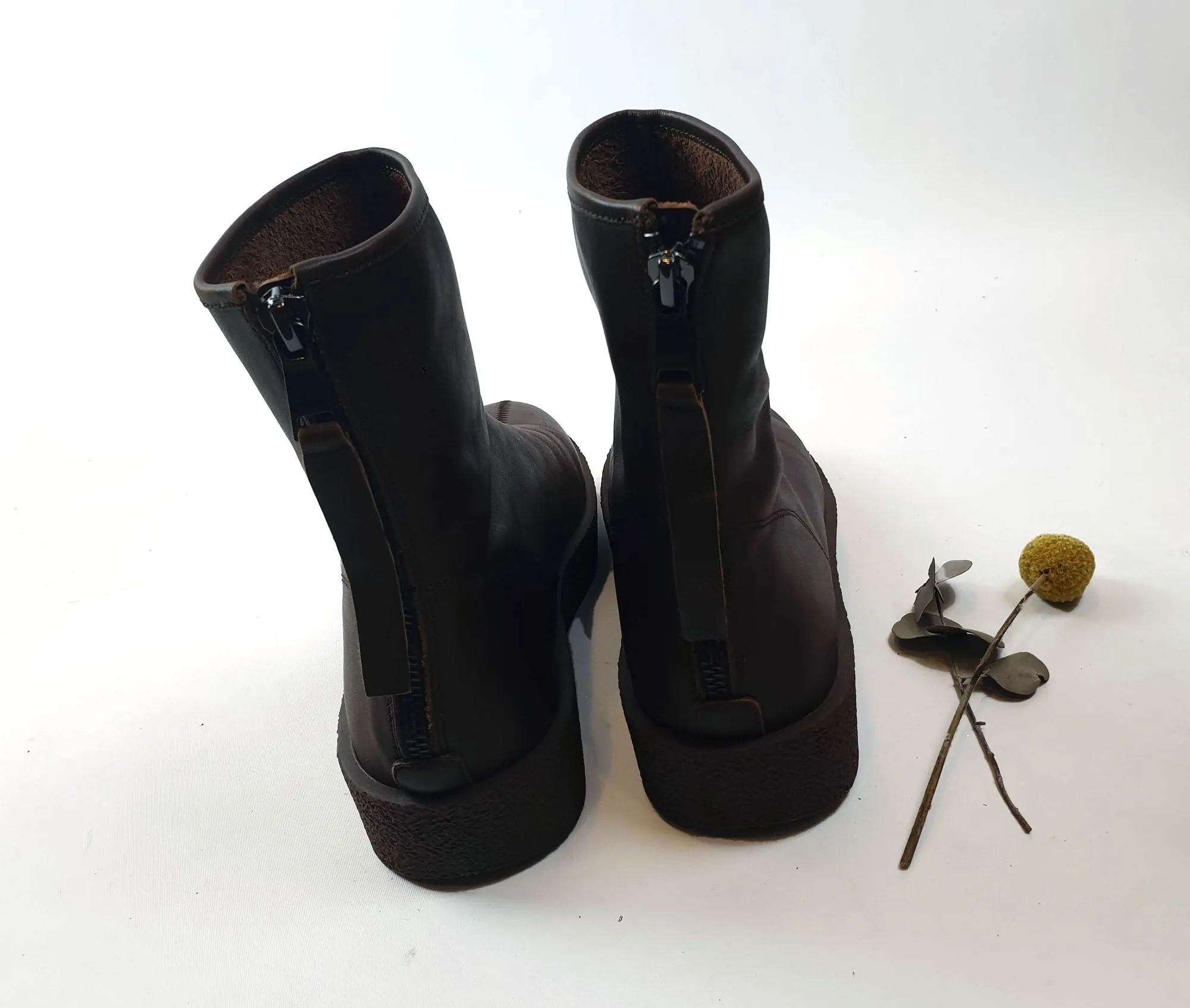 Radical Yes soft brown leather boots size 38