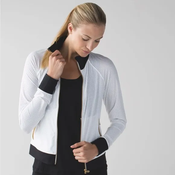 RARE Lululemon Sweaty or Not zip-up jacket