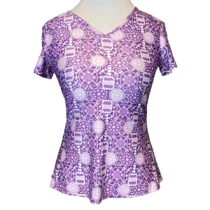 Rehoboth V-Neck Tee in Peace Love Pickleball Aubergine