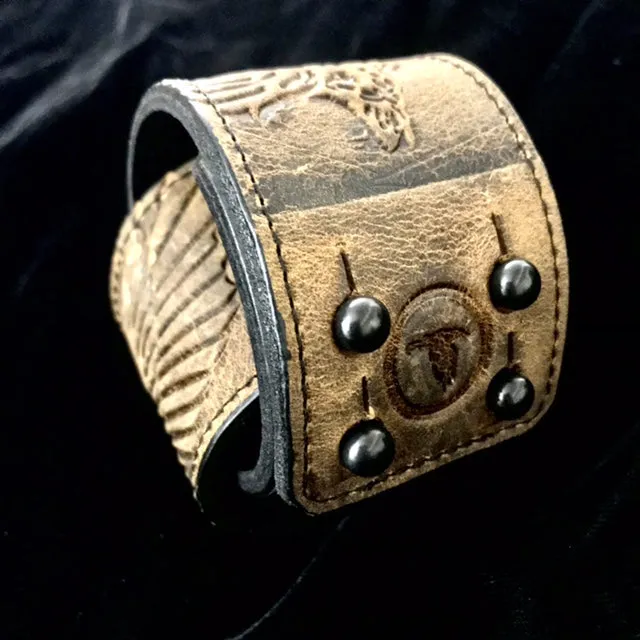 RIVAL SONS LIONS LEATHER CUFF SET