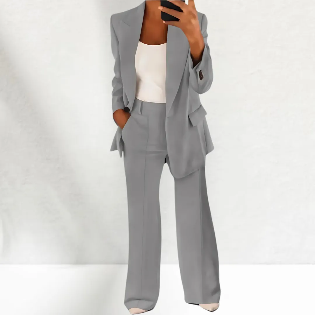 Teresa - Two-Piece Women's Suit