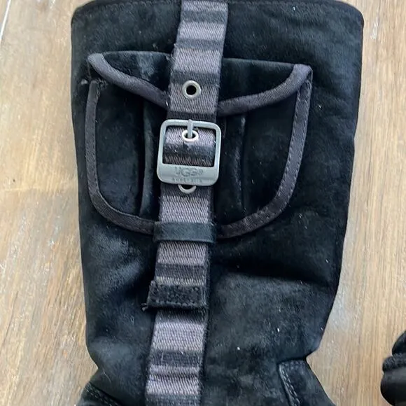 UGG Australia Retro Cargo Shearling Boot Women size 6 Black