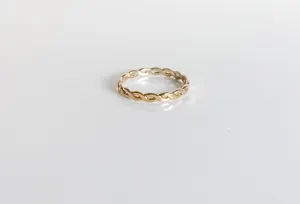 WOVEN RING